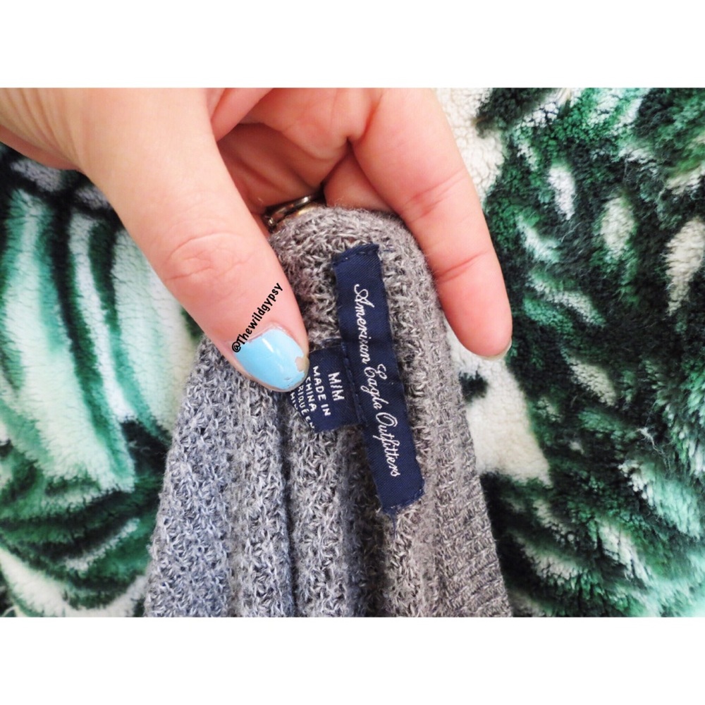 American Eagle light weight gray cardigan 🌿 - Picture 8 of 9